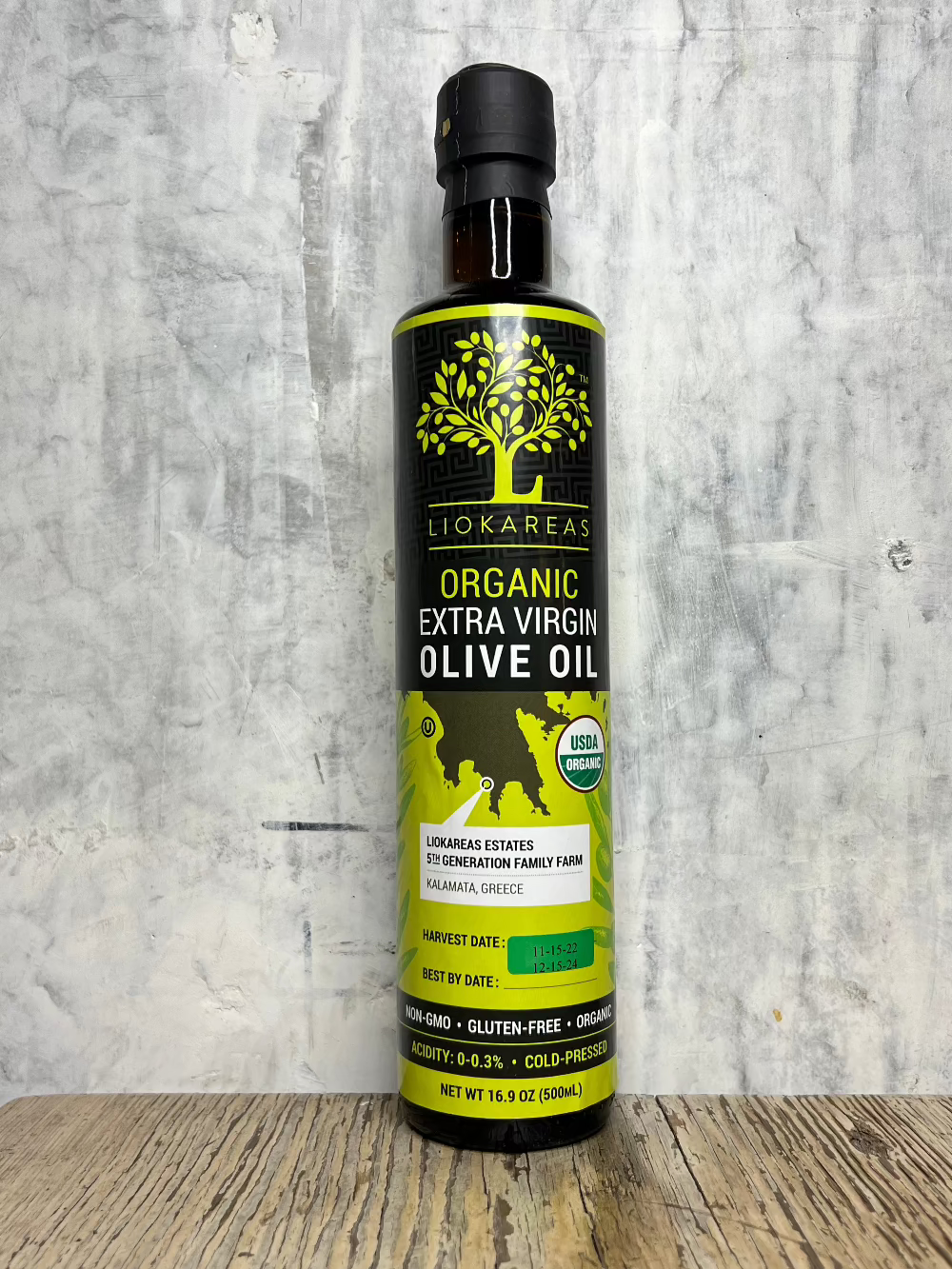 Liokareas Organic Extra Virgin Greek Olive Oil is harvested from ripe Koroneiki Olives and cold pressed into an amazing, flavorful olive oil. Since it is Liokareas oldest product, they have refined the production process to create the purest, most delicious EVOO that served as the foundation for all their other products.