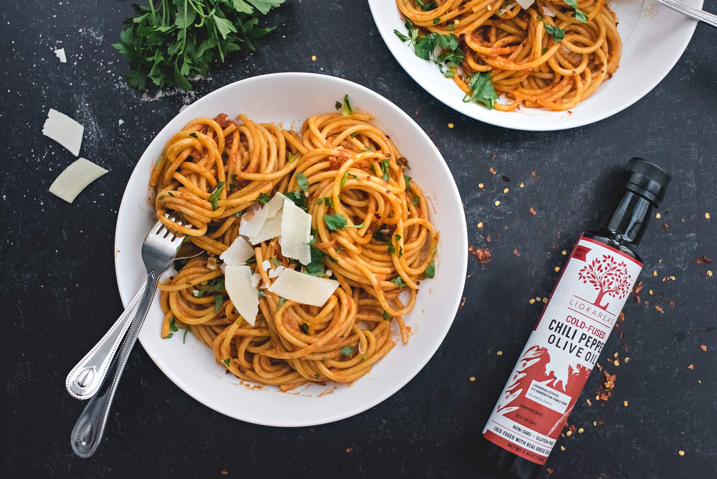 Tastes like nothing else, because it’s made like nowhere else. From olives and greek Chili Peppers cold pressed together in small batches at the olive mill during the fusion process to provide a refreshing zesty twist to your favorites dishes.